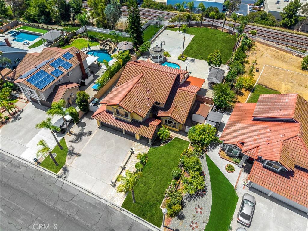 Yorba Linda, CA 92887,24330 Via Lenardo