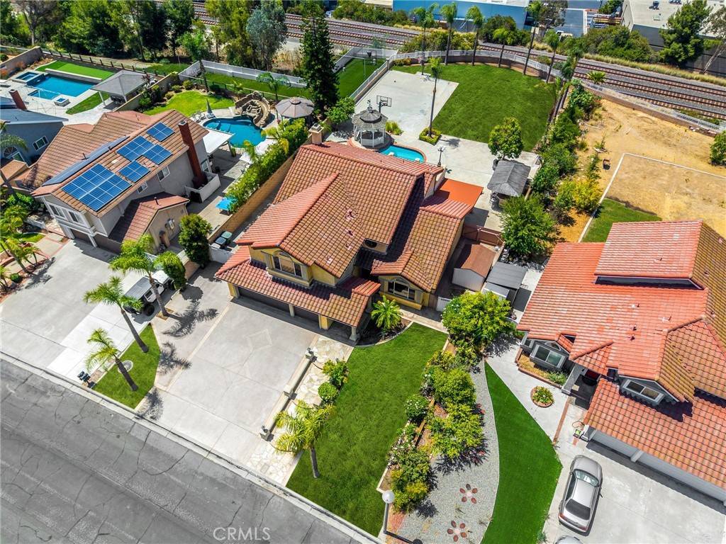 Yorba Linda, CA 92887,24330 Via Lenardo
