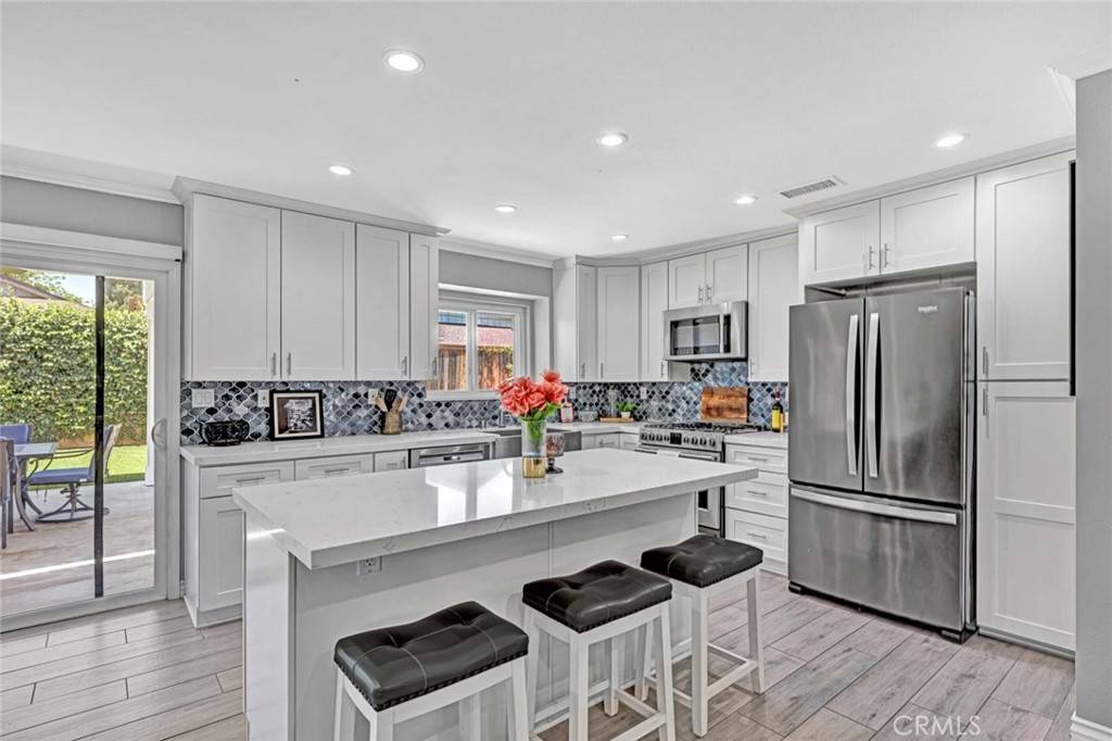 Tustin, CA 92780,13601 Charloma DR