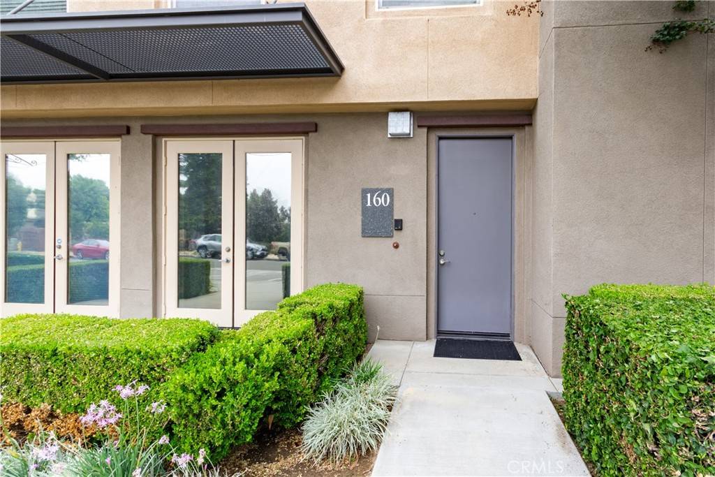 Fullerton, CA 92832,160 Soco DR