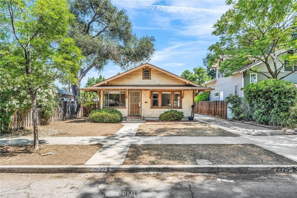 La Verne, CA 91750,2325 6th ST