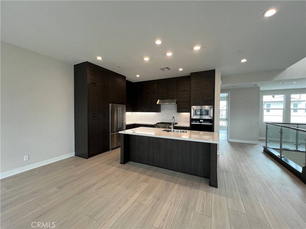 Lake Forest, CA 92630,110 Pin