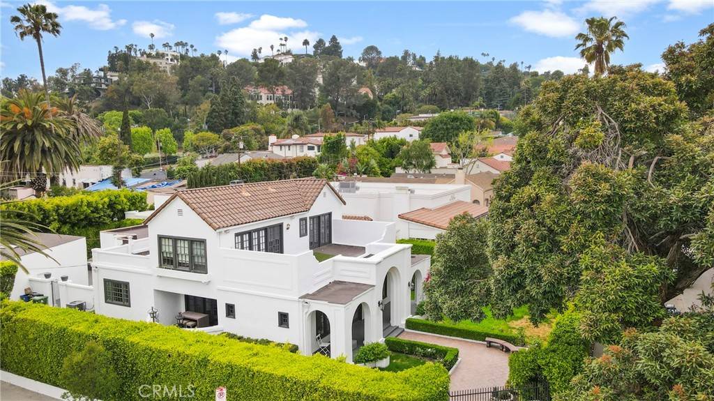 Los Angeles, CA 90027,1901 N Oxford AVE