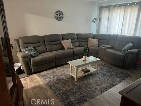 Perris, CA 92570,942 Front ST