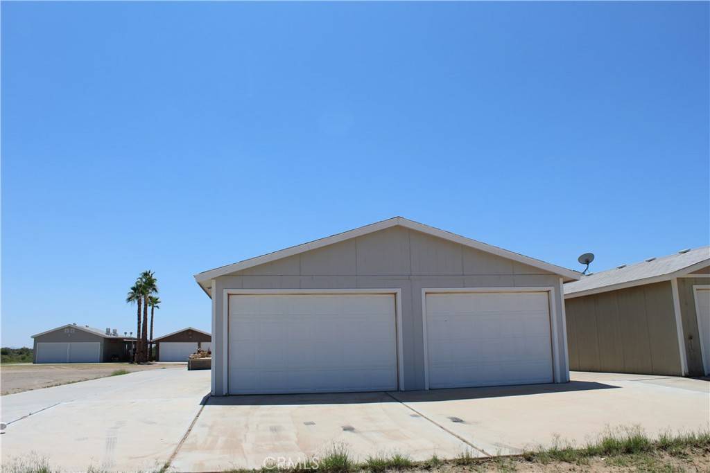Blythe, CA 92225,3397 Highway 95 #222