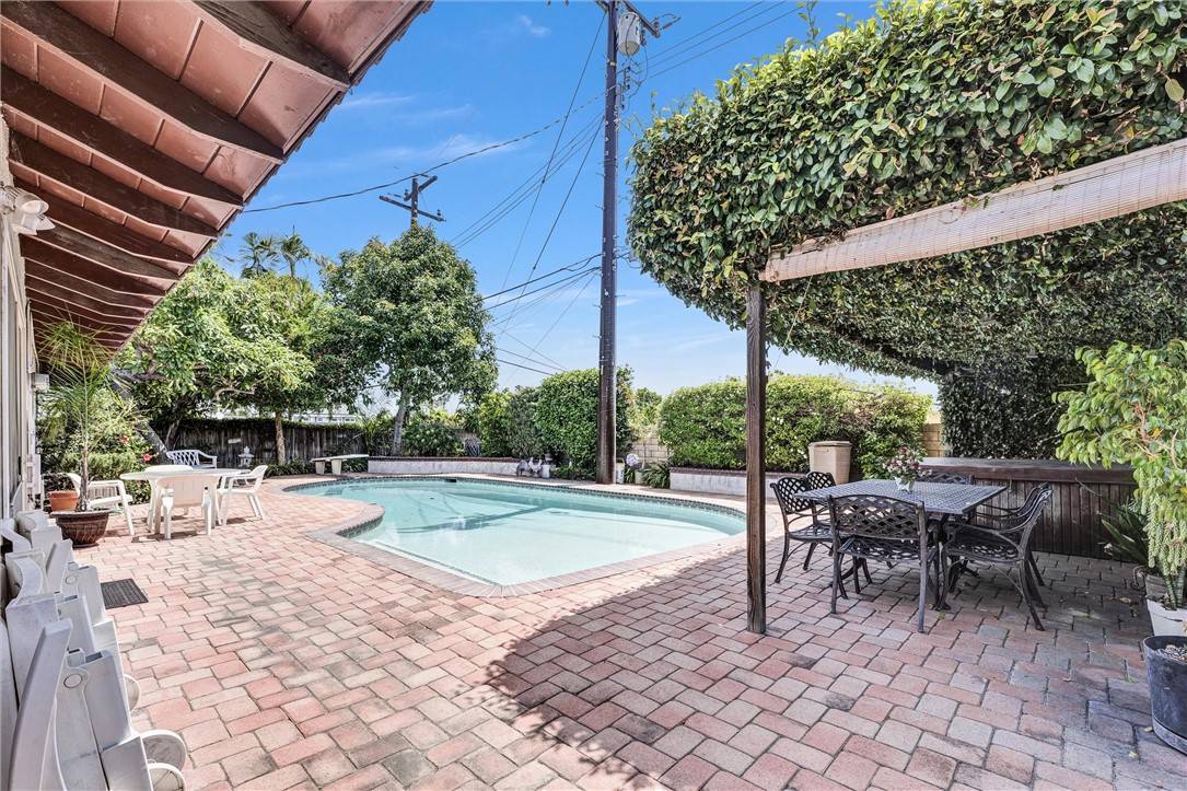 Hacienda Heights, CA 91745,1314 Ameluxen AVE