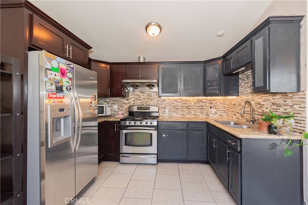 Pomona, CA 91768,1860 Home TER