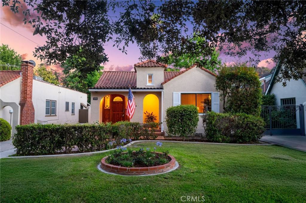 Santa Ana, CA 92706,520 W Santa Clara AVE