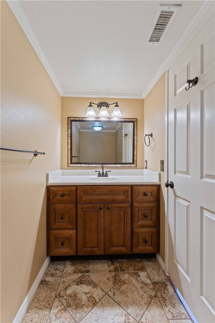 Costa Mesa, CA 92627,2547 Orange AVE #D