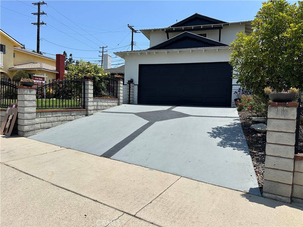 Carson, CA 90746,19008 Hillford AVE