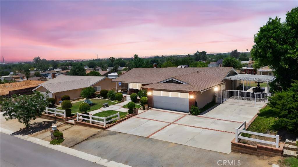 Norco, CA 92860,3527 Bluff ST