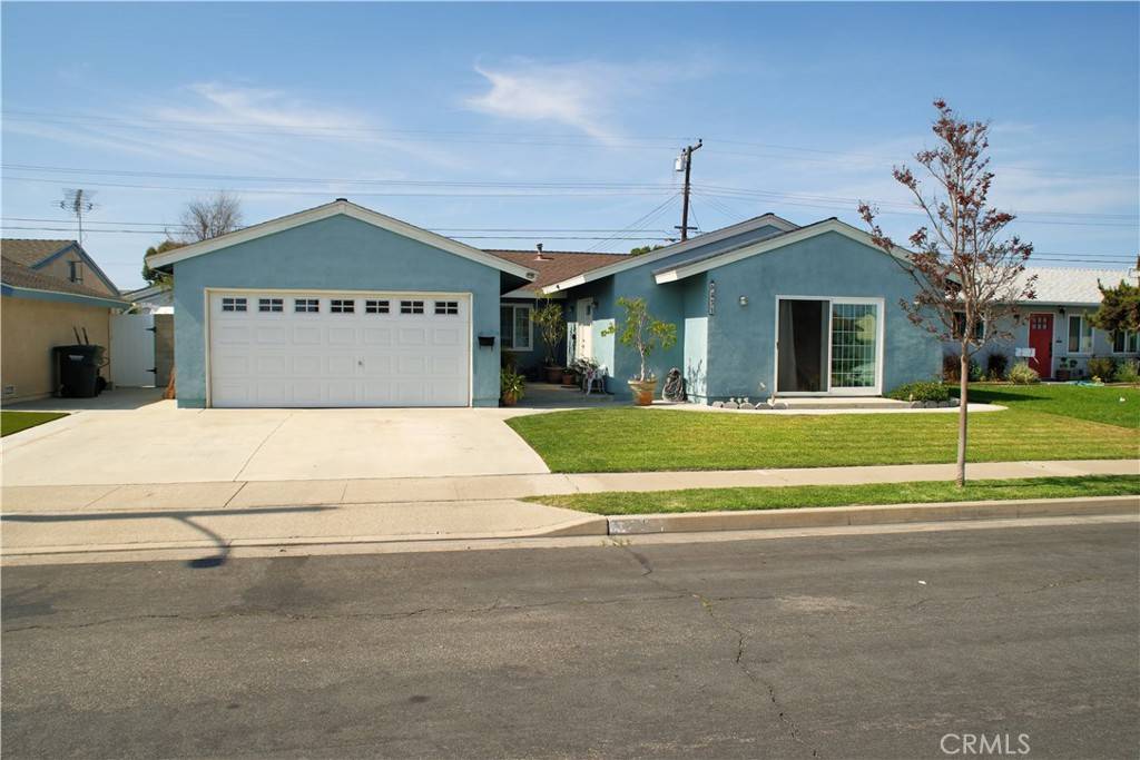 Buena Park, CA 90620,6431 Cathay CIR