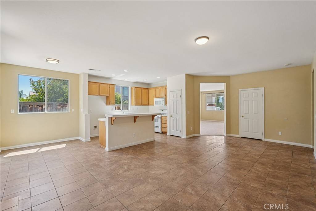 Lake Elsinore, CA 92530,15505 Starview ST