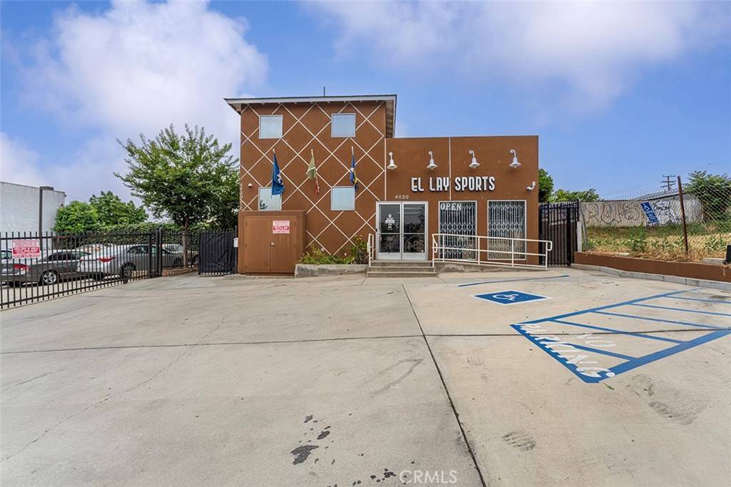 Los Angeles, CA 90022,4620 E 3rd ST
