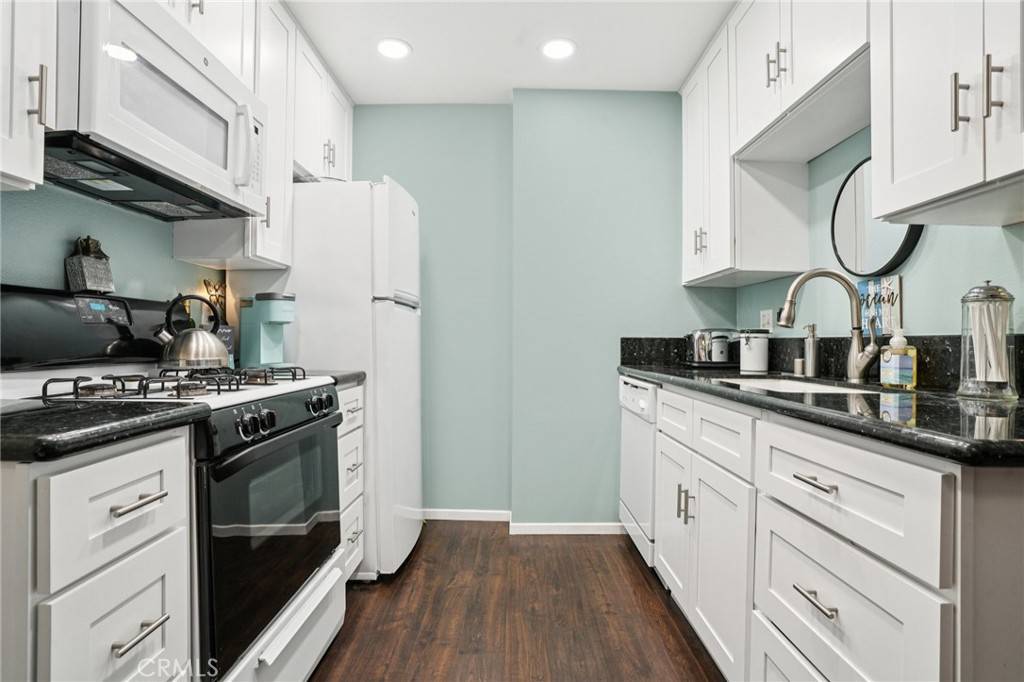 Huntington Beach, CA 92647,6600 Warner AVE #144