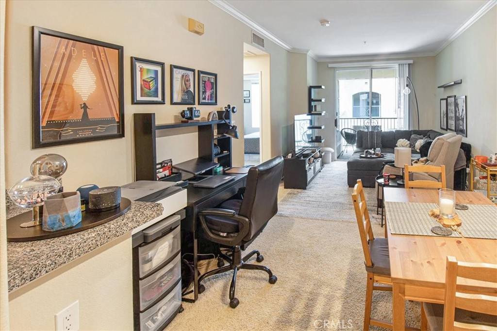 Irvine, CA 92612,3311 Watermarke PL