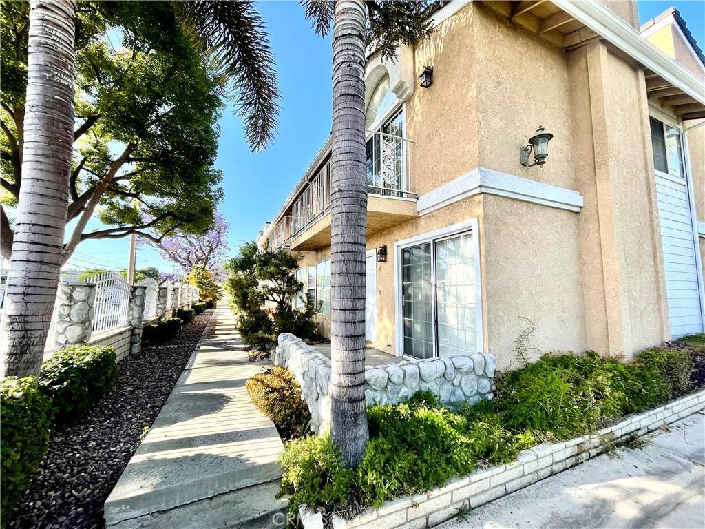 Whittier, CA 90603,10418 Bogardus AVE #4