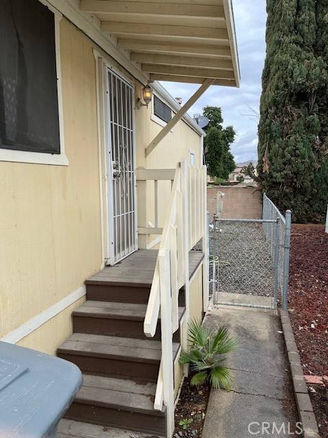 Corona, CA 92883,21650 Temescal Canyon RD #84