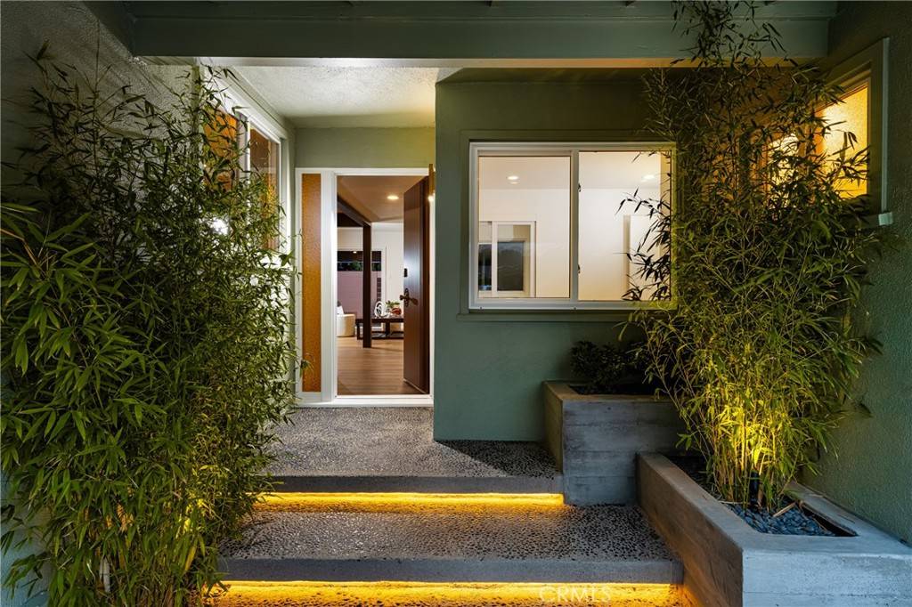 Santa Ana, CA 92706,2214 Arden