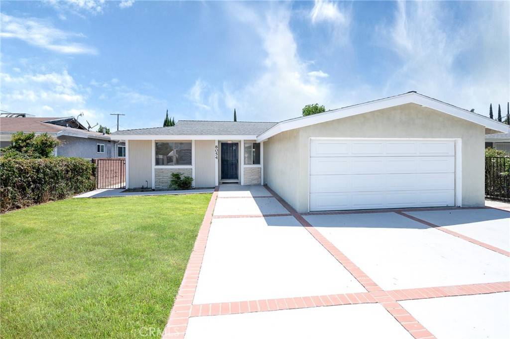 North Hollywood, CA 91605,8054 Lloyd AVE