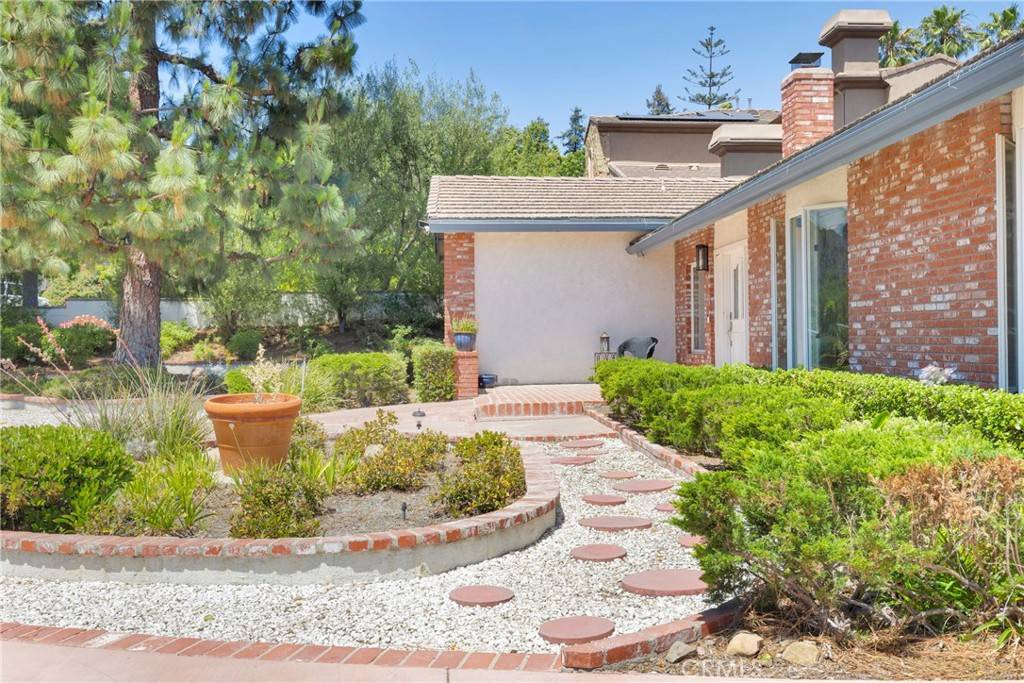 Villa Park, CA 92861,9142 El Rito DR
