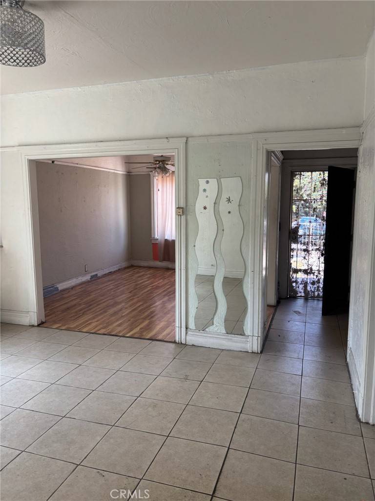 Los Angeles, CA 90031,127 E Avenue 45
