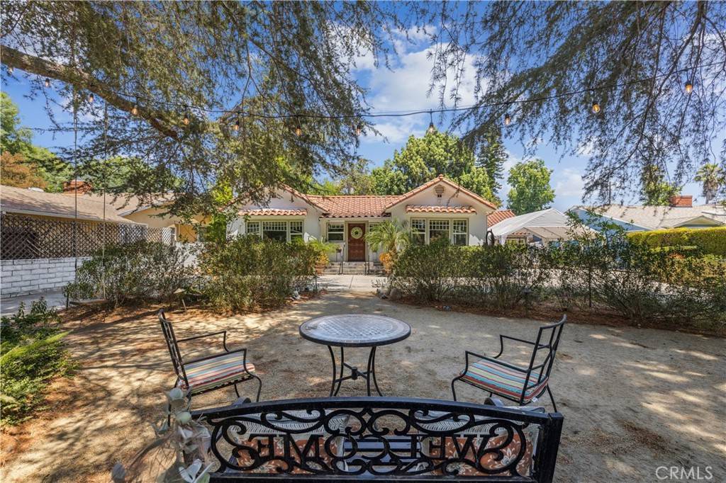 Van Nuys, CA 91401,13621 Erwin ST