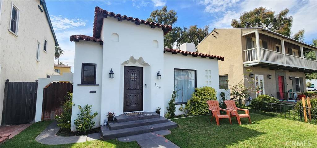 Long Beach, CA 90803,225 Saint Joseph AVE