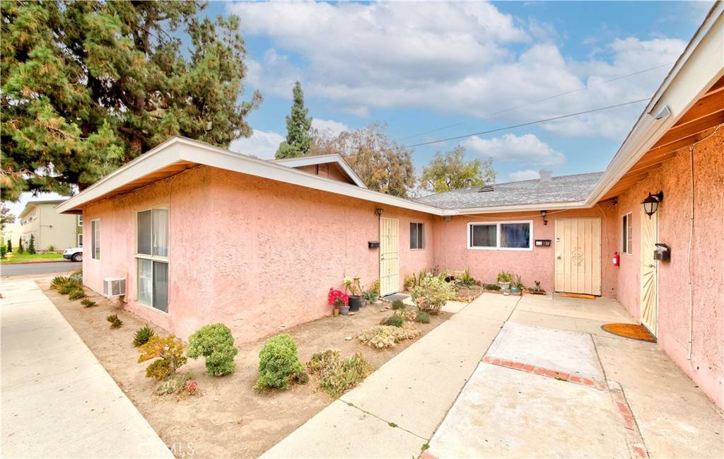 Anaheim, CA 92801,1236 N Dresden PL