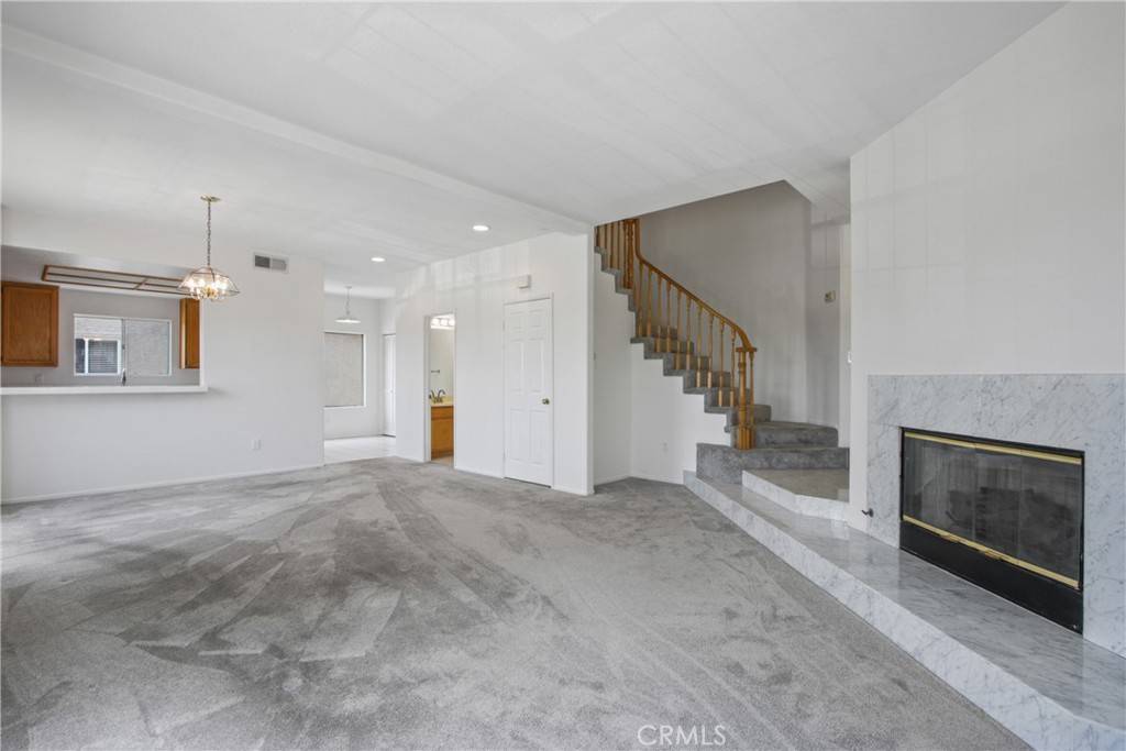 La Mirada, CA 90638,15118 Ocaso AVE