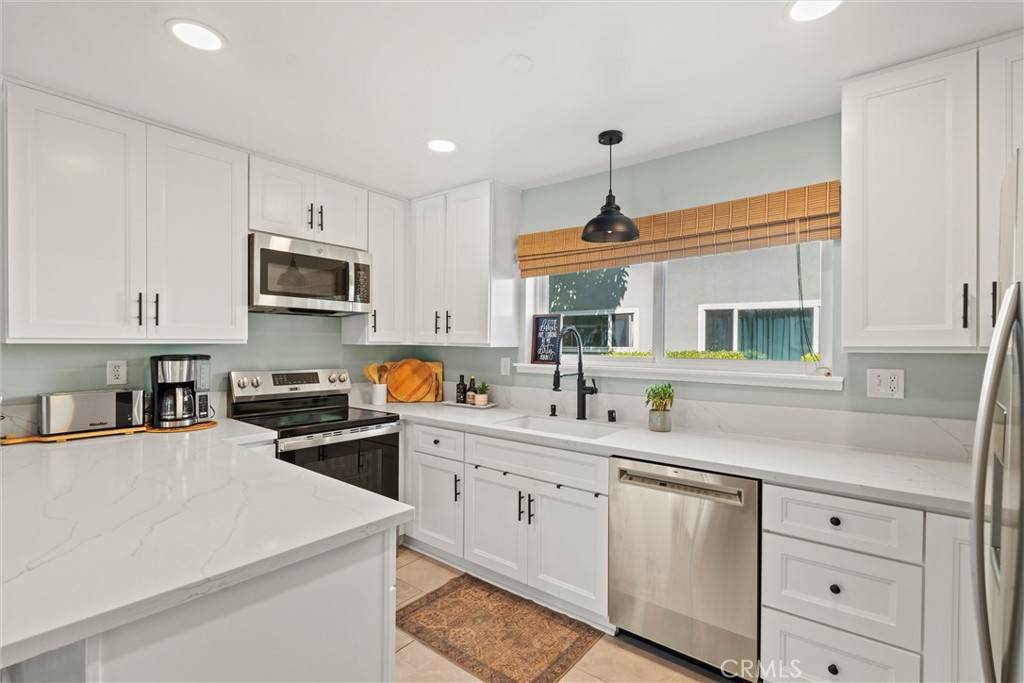 Long Beach, CA 90815,5160 Atherton #73