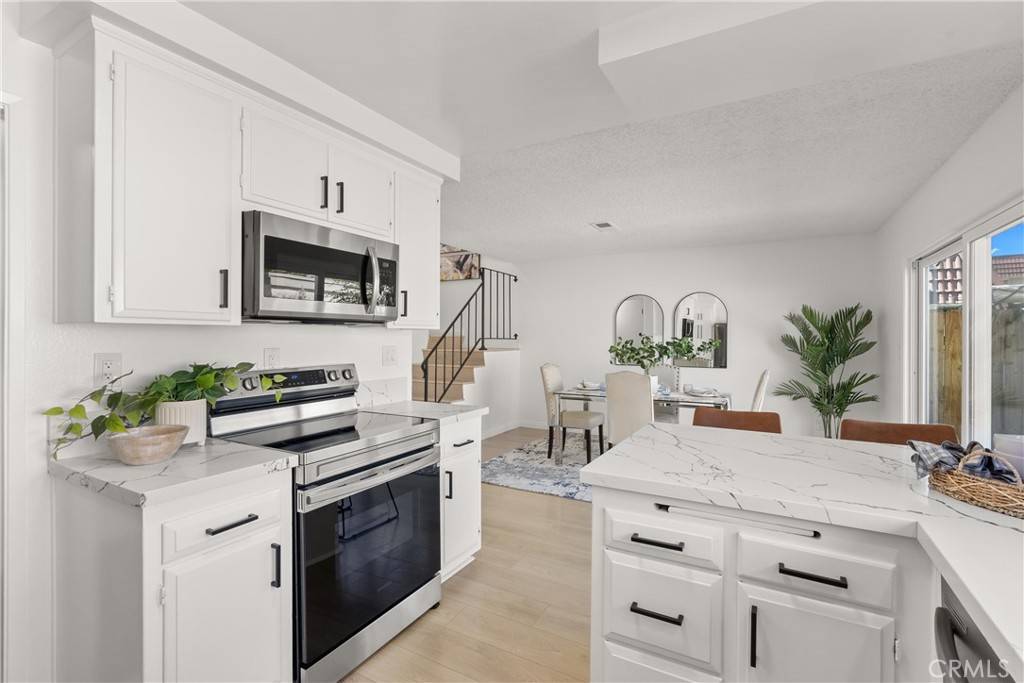 Cypress, CA 90630,11338 Grand Manan DR