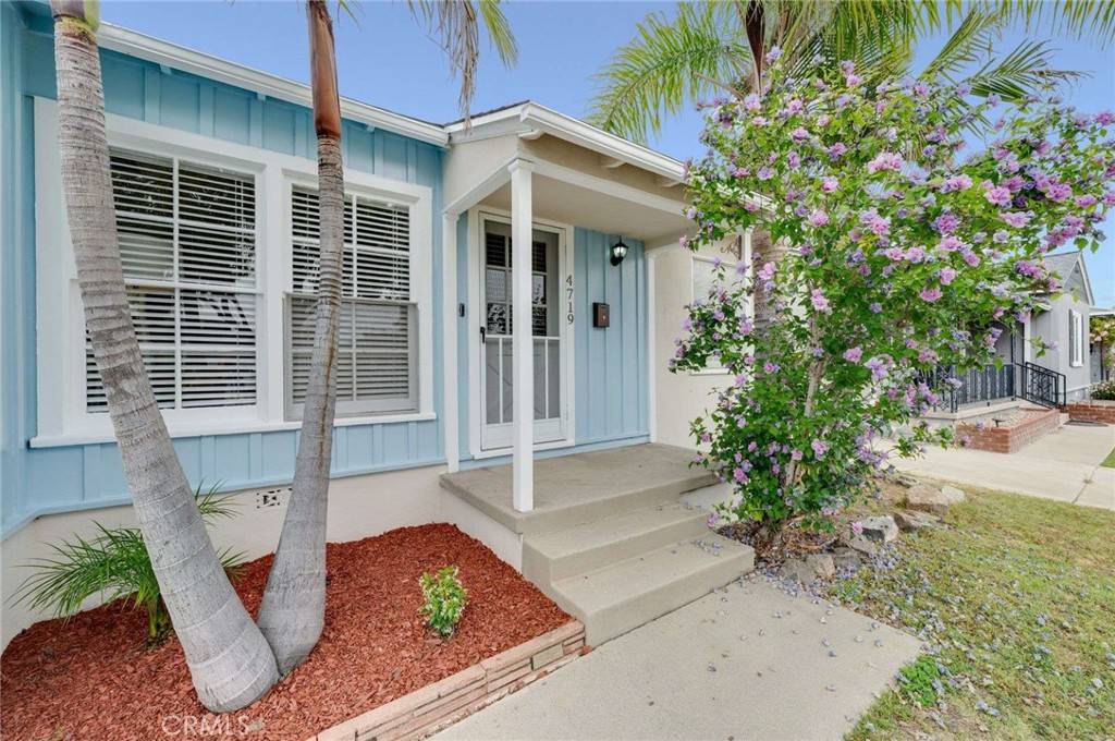 Lakewood, CA 90712,4719 Oliva AVE
