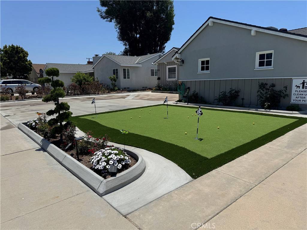 Garden Grove, CA 92840,10622 Artcraft ave.