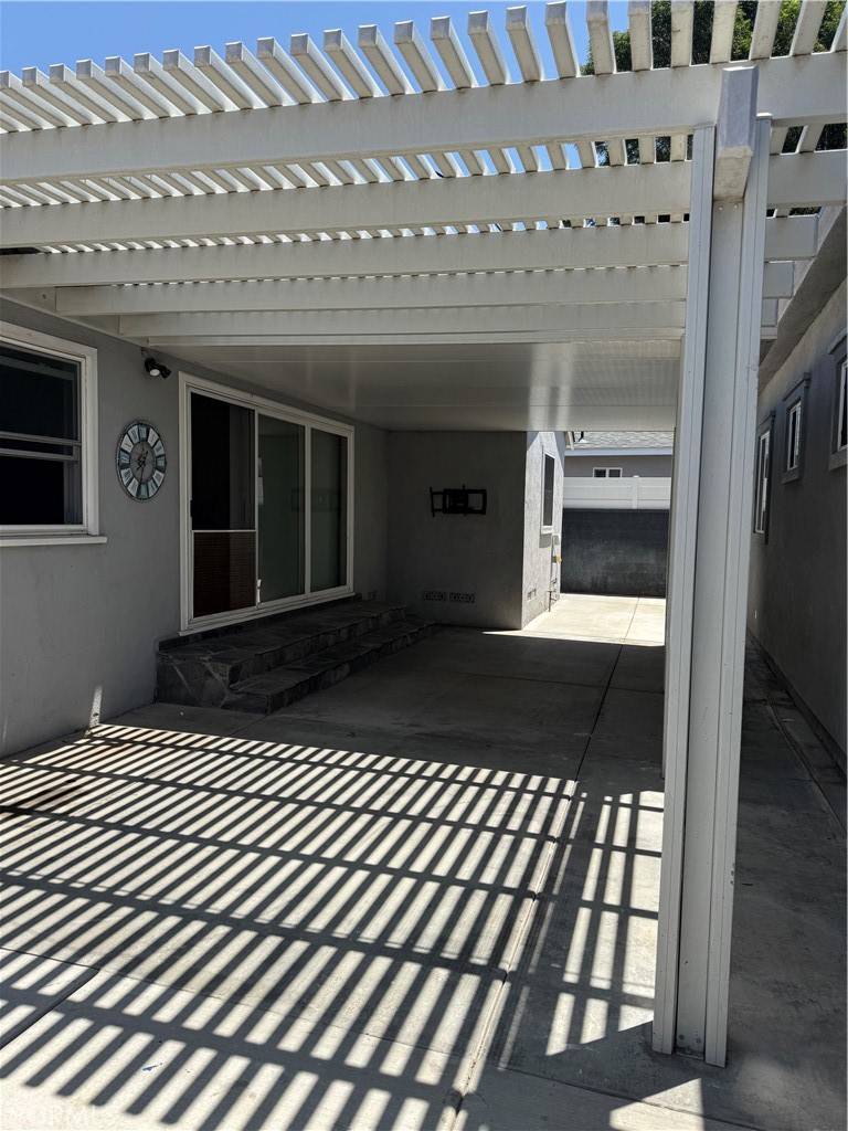 Garden Grove, CA 92840,10622 Artcraft ave.