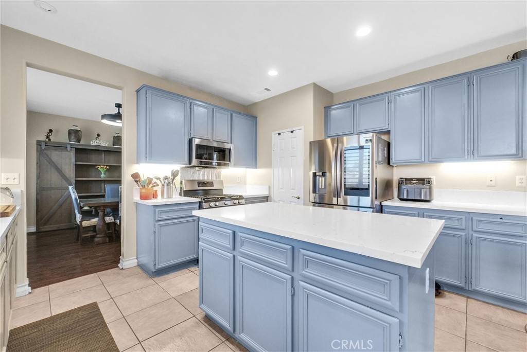 Eastvale, CA 92880,6512 Cedar Creek RD