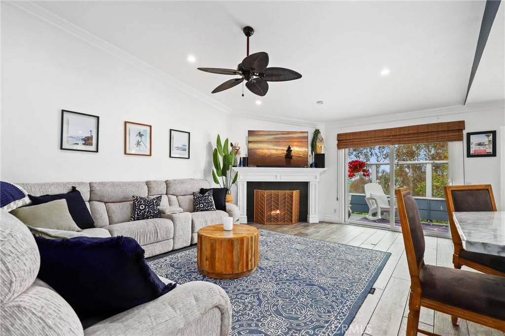 San Clemente, CA 92673,2151 Calle Ola Verde