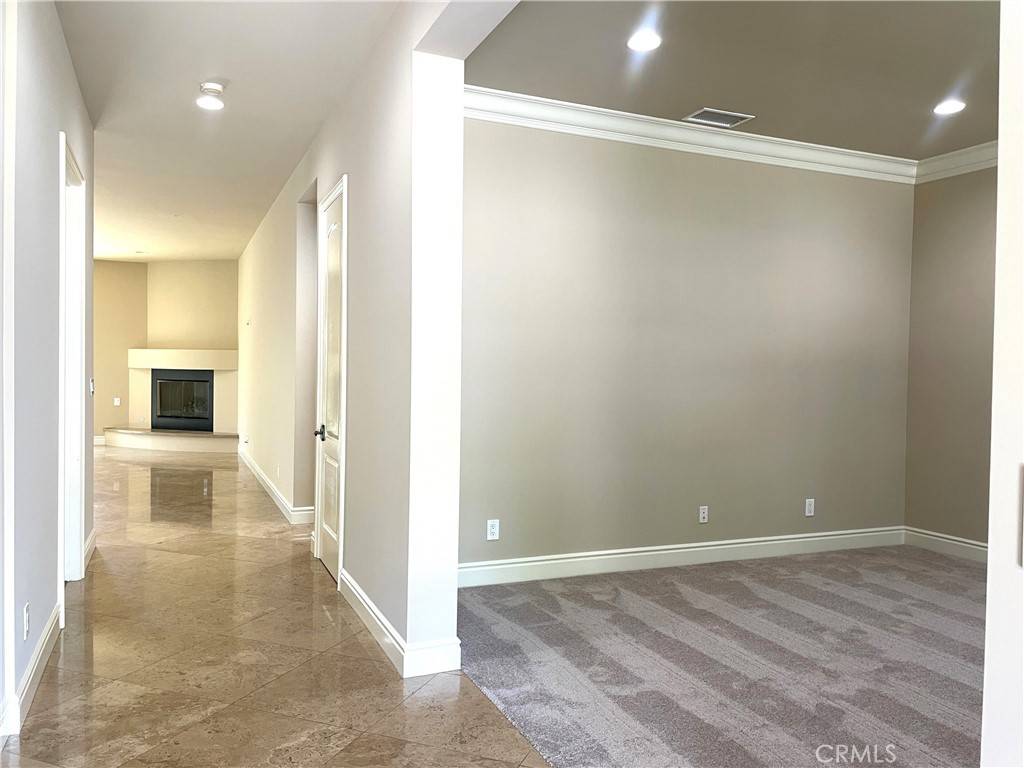 Long Beach, CA 90815,2068 Radnor AVE