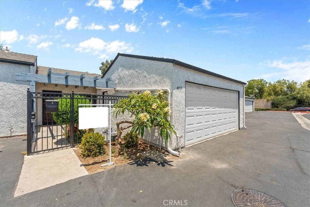 Anaheim, CA 92807,4015 E Horseshoe LN