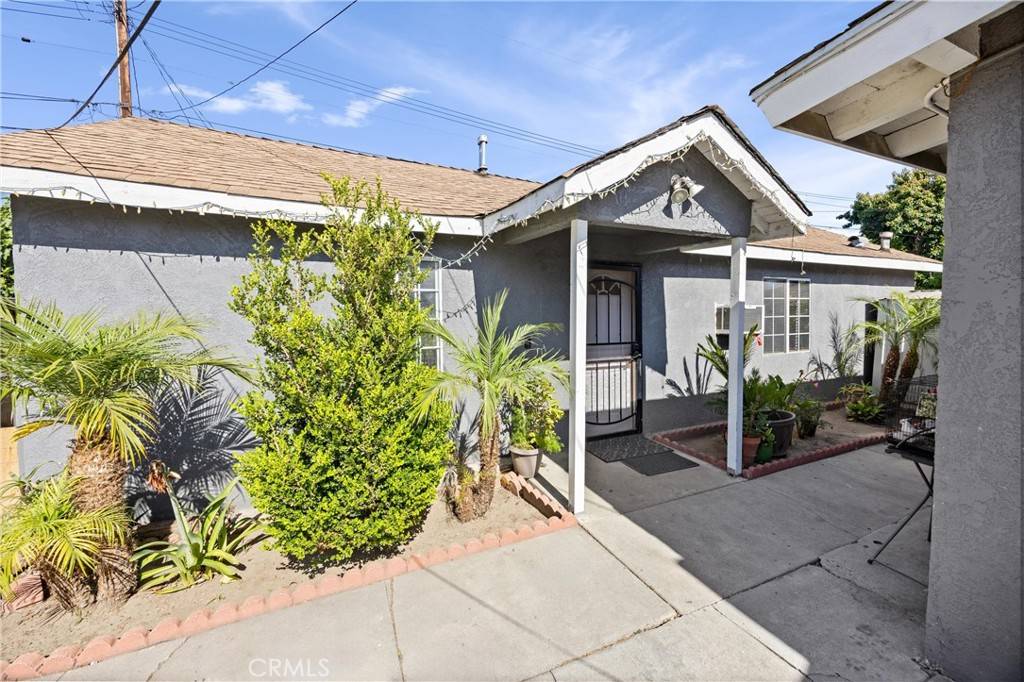 Buena Park, CA 90621,6362 Darlington AVE
