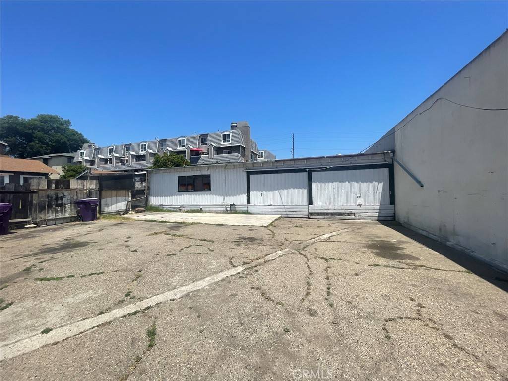 Long Beach, CA 90804,1360 Newport AVE