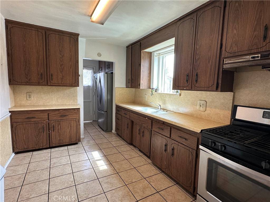 Santa Fe Springs, CA 90670,11229 Glenworth ST