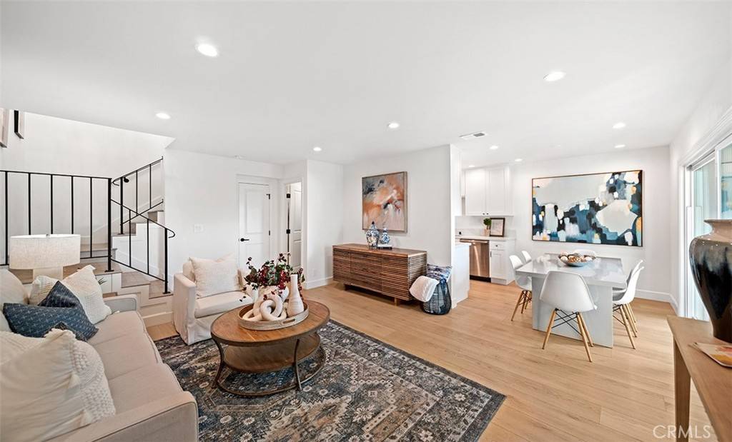 Yorba Linda, CA 92886,6567 Woodburn LN #7