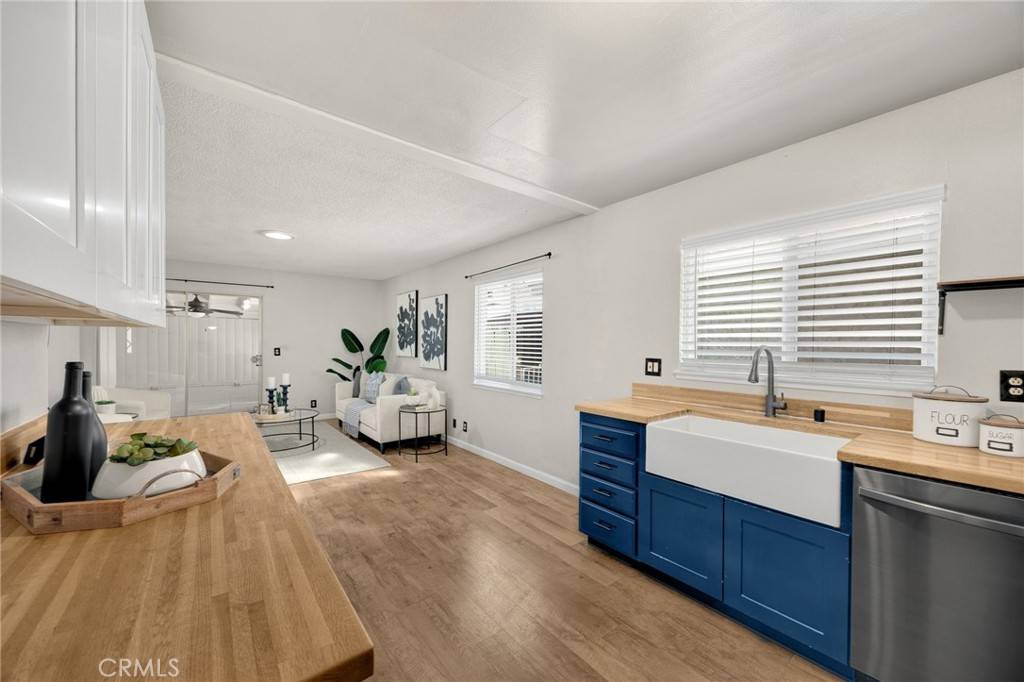 La Habra, CA 90631,350 E Olive AVE