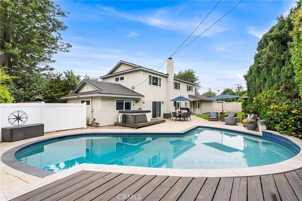 North Tustin, CA 92705,1161 Ravencrest RD