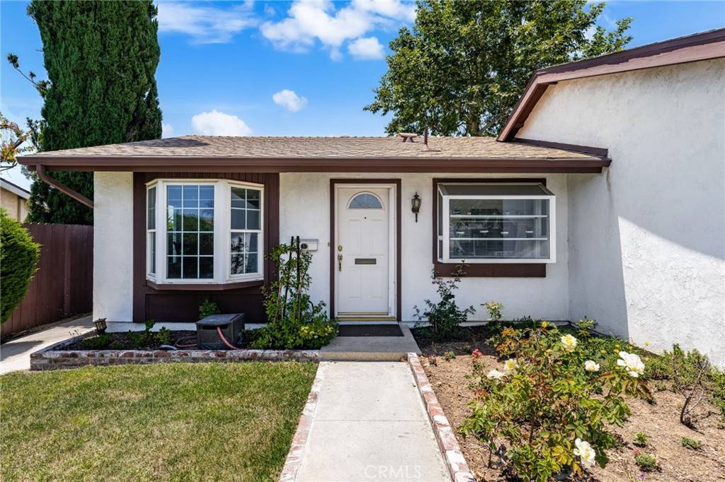 Yorba Linda, CA 92886,4681 Via Loma Linda