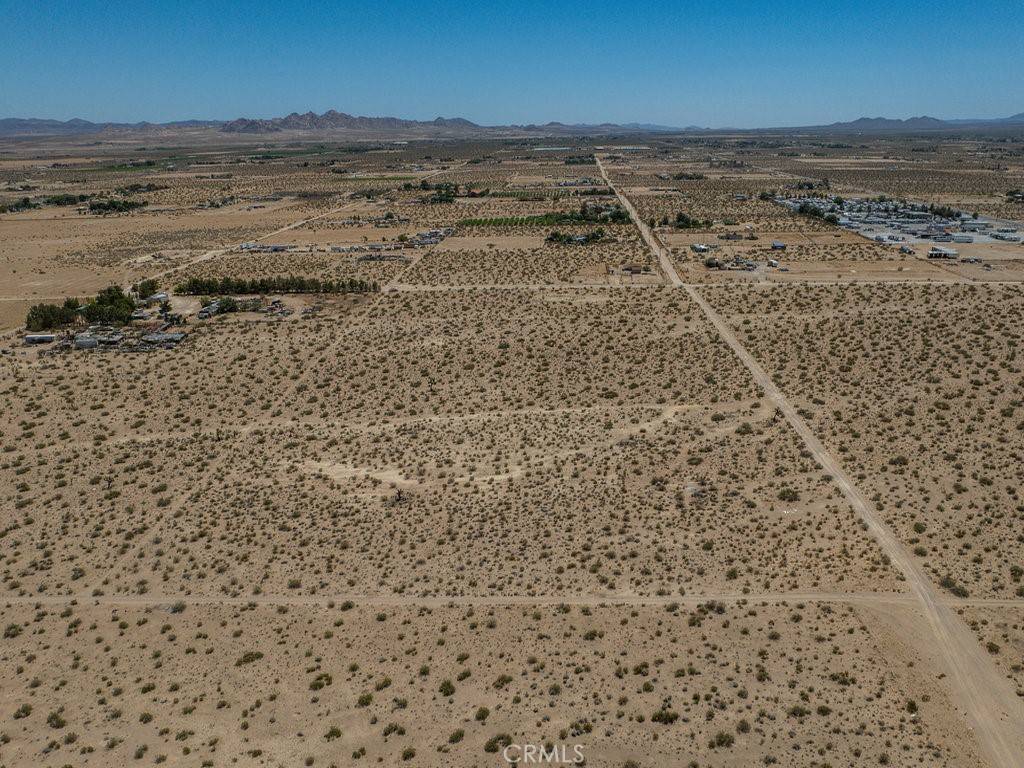 Lucerne Valley, CA 92356,33402 Sunset RD