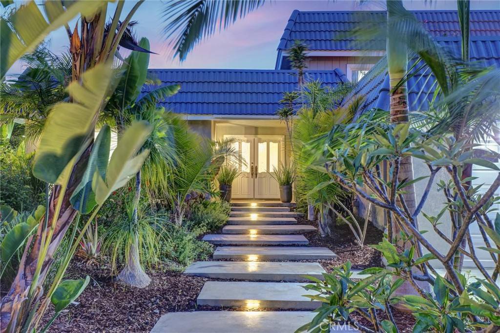 Long Beach, CA 90815,891 Palo Verde AVE