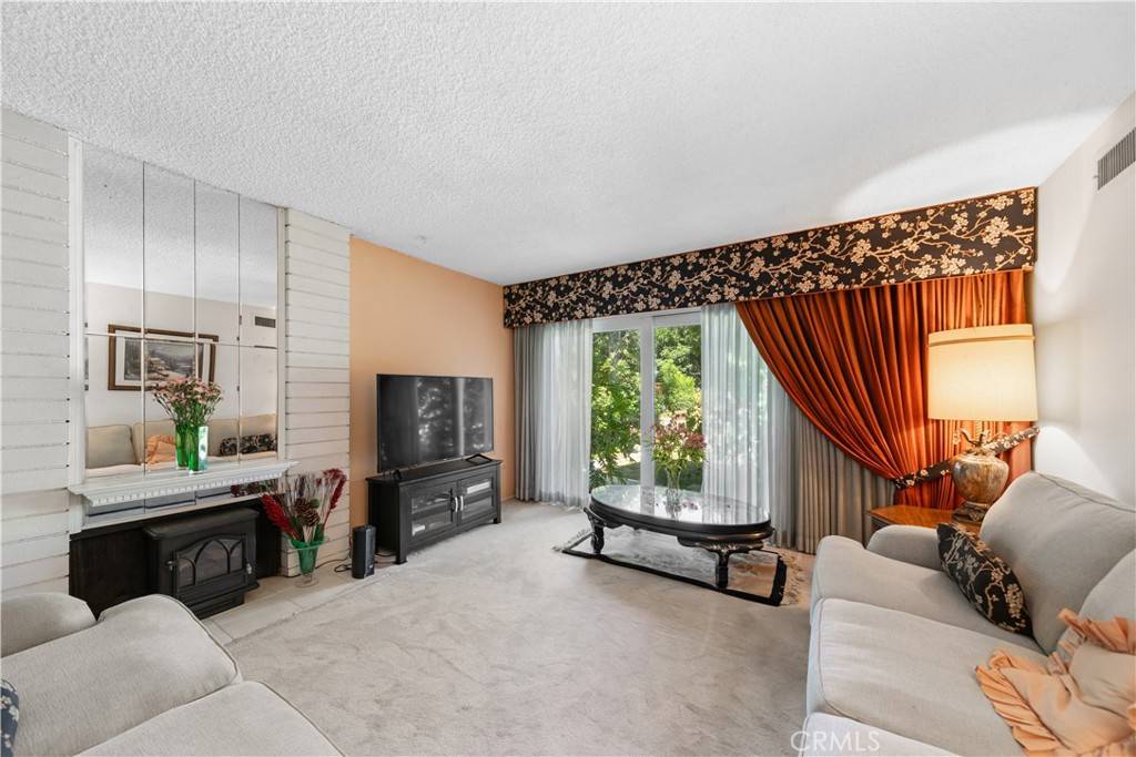 Hacienda Heights, CA 91745,3032 Pietro DR