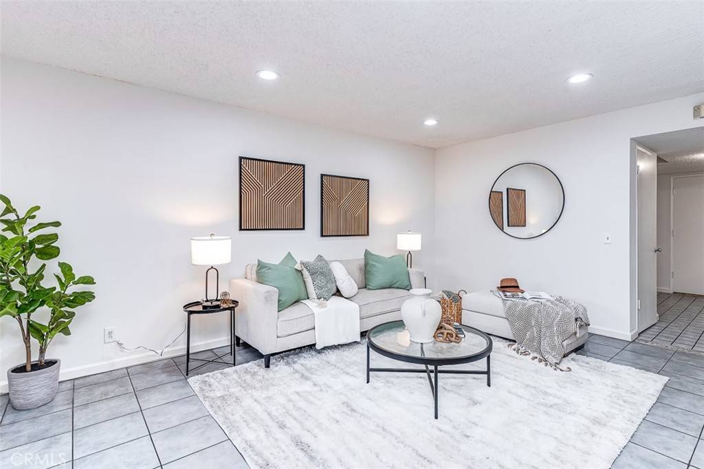 Cypress, CA 90630,4785 Larwin AVE